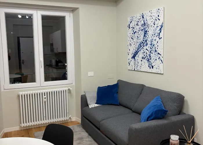 Conte home in Milan